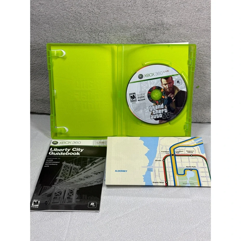 Rockstar Grand Theft Auto IV Xbox 360 OS Green GTA 4 Liberty City Video Game